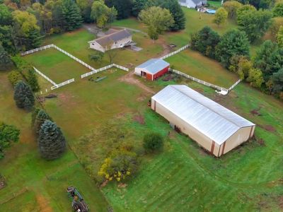 N6314 Paradise DRIVE, Burlington, WI, 53105