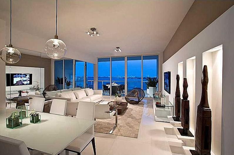 1st image of 2020 N Bayshore Dr APT 1607
