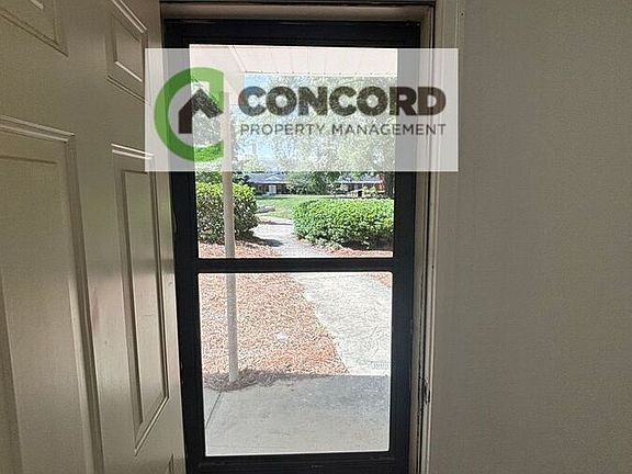 2nd image of 2710 Patterson Pl #E