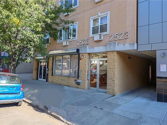 2nd image of 2523 Ocean Ave APT 5C