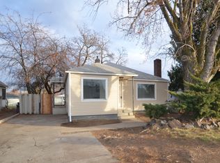 1303 S 3rd Ave, Yakima, WA 98902