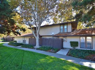 5422 Roundtree Ct APT B, Concord, CA 94521