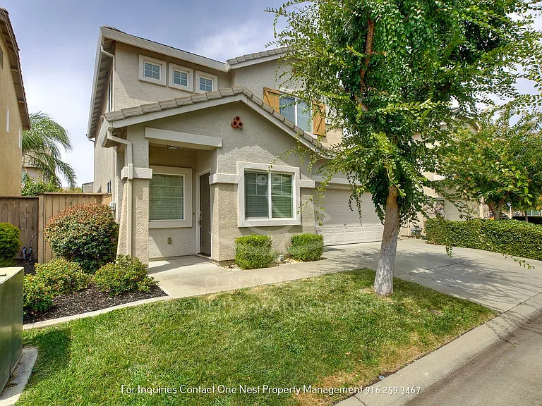 1385 Black Bear St — Photo 2