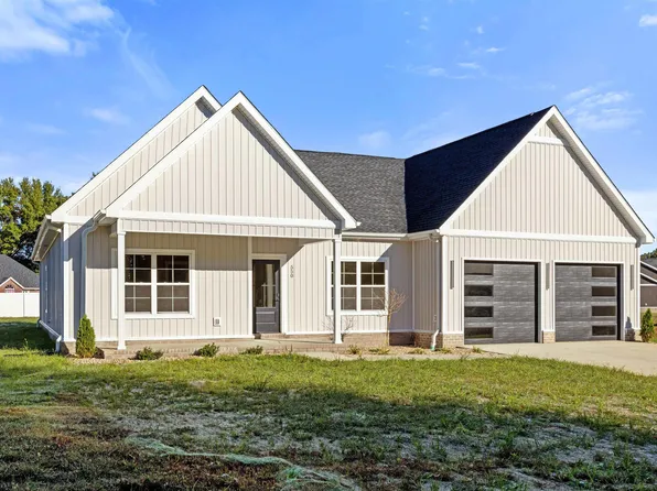 550 Wiswell Rd W, Murray, KY 42071