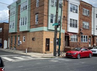 2115 S 11th St APT 3F, Philadelphia, PA 19148