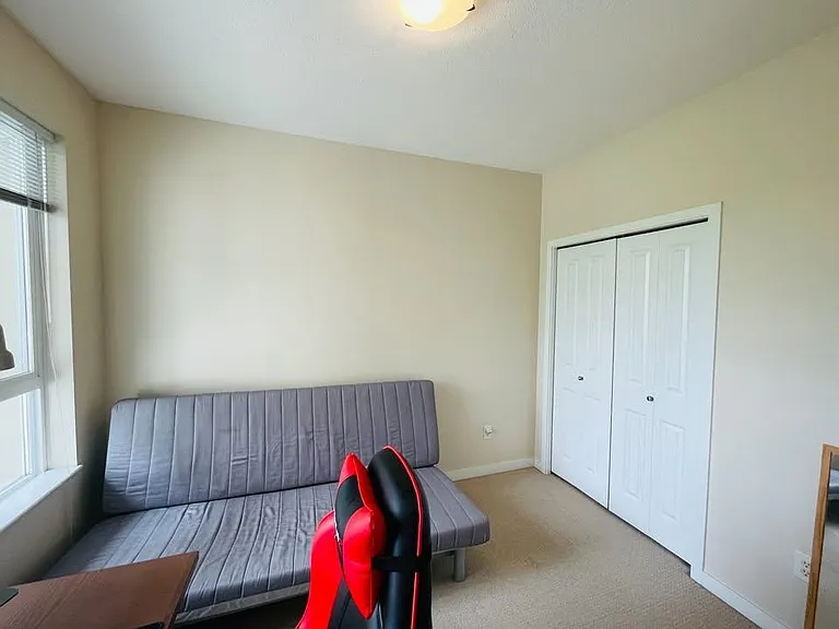 3551 Foster Ave — Photo 7