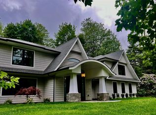 480 Vanderbilt Pkwy, Dix Hills, NY 11746