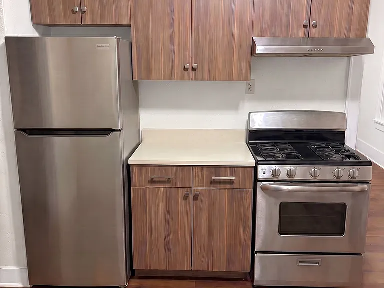 1165 Cannon St — Photo 7