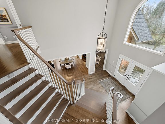 5th image of 96 Birchmount St