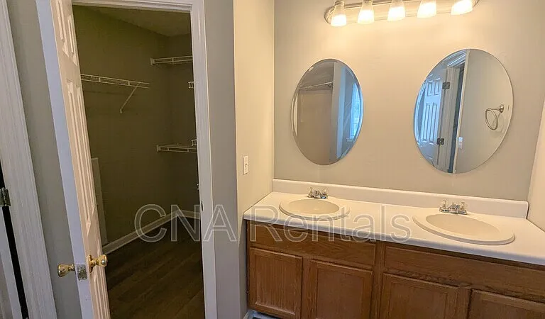 219 Toulouse St — Photo 25