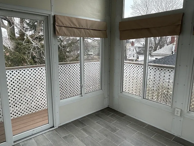 25 Baltimore St #2/3 — Photo 33