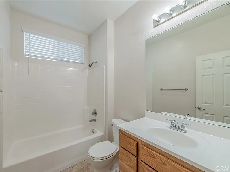 16432 Landmark Dr — Photo 21