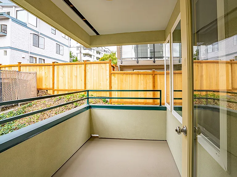 6th Ave Apartments — Photo 46