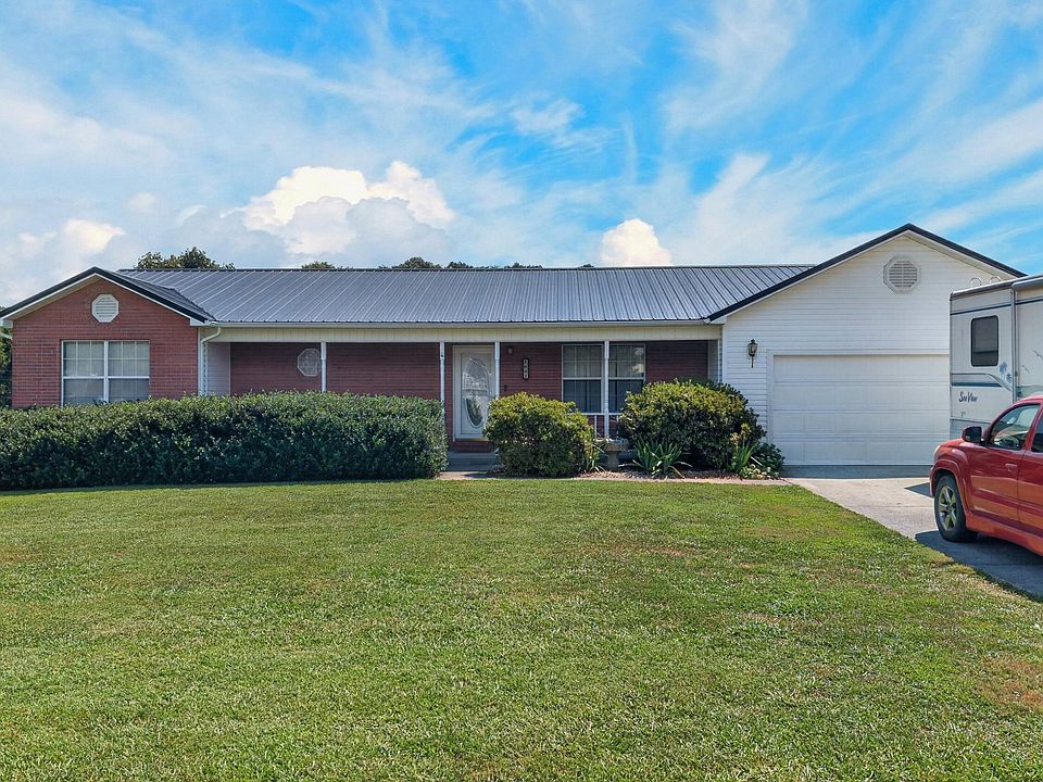 1st image of 1661 Boardwalk Cir