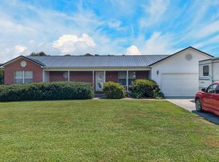 1661 Boardwalk Cir, Morristown, TN 37814