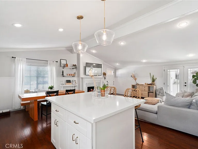 2273 Columbia Dr — Photo 18
