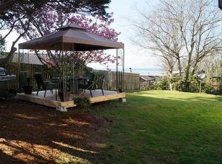525 Lange St, Depoe Bay, OR 97341
