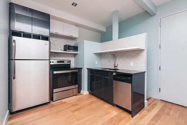 Rented by Nooklyn NYC LLC | media 16