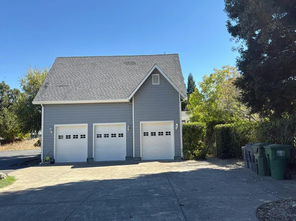 1897 Indian Valley Rd, Novato, CA 94947