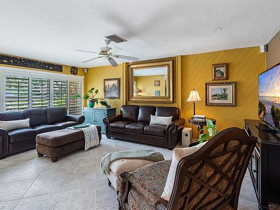 5th image of 328 Prather Dr