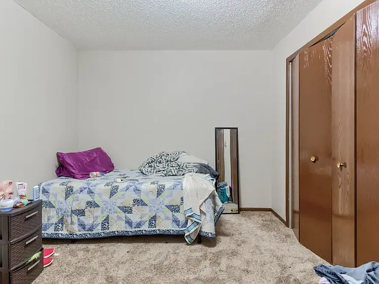 Foot Lake Apartments — Photo 17