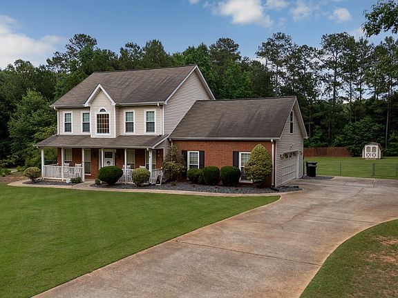 5th image of 308 River Point Dr