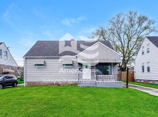 14718 Reddington Ave, Maple Heights, OH