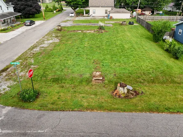 306 Meridian St, Darlington, IN 47940