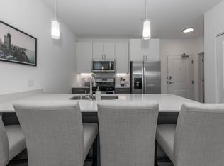 21 N Main St #307, Mount Prospect, IL 60056