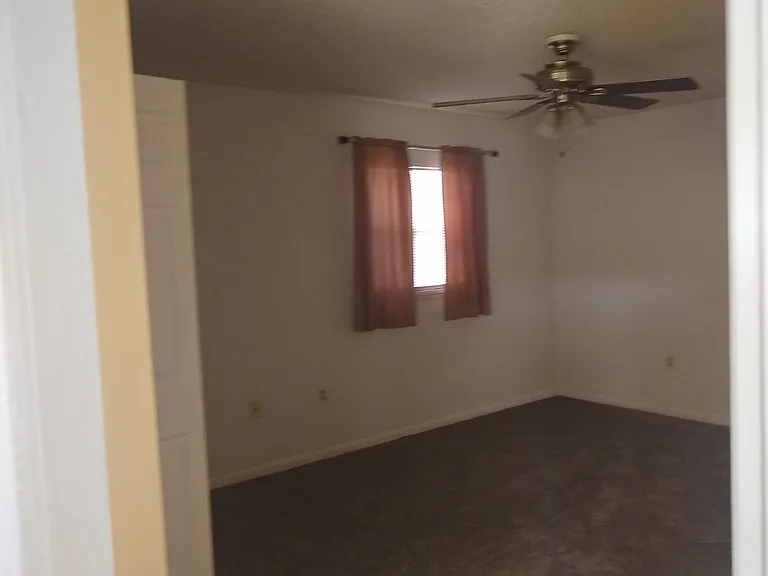 2043 Woodbriar Loop S — Photo 10