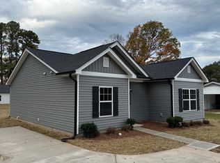 2418 Redbud Dr, Gastonia, NC 28056