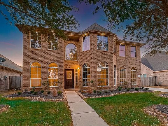 3rd image of 20923 N Flower Croft Ct