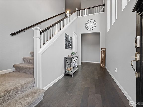 3rd image of 3930 Maritime Drive SW