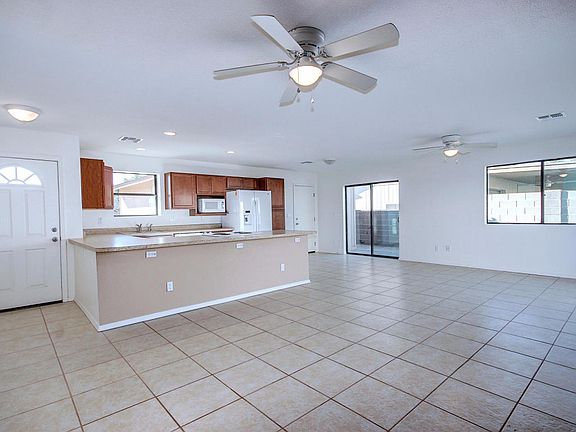 4th image of 9213 N 52nd Ave