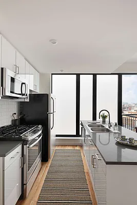 Rented by Compass | media 9