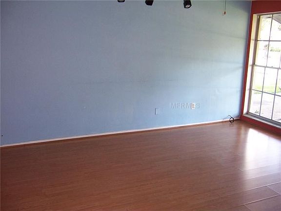2nd image of 8207 Drycreek Dr