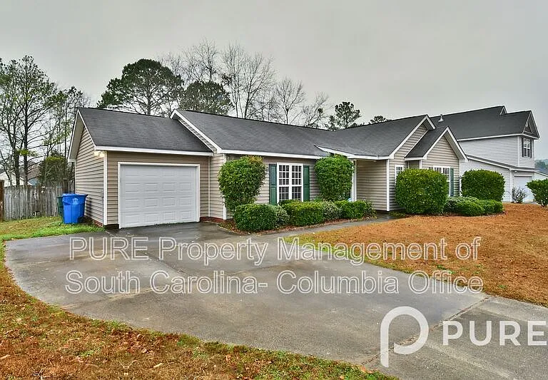 321 Downs Dr — Photo 3