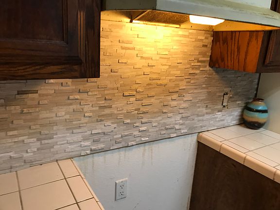 2nd image of 1154 Toronja Ave