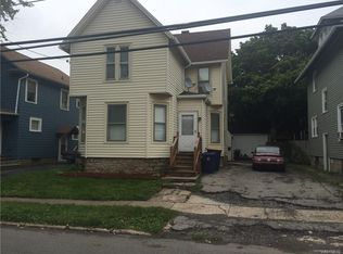 52 Harvey Ave, Lockport, NY 14094