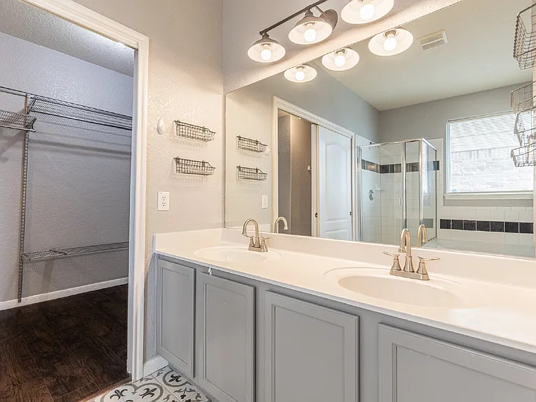 3638 Sumantra Clf — Photo 22