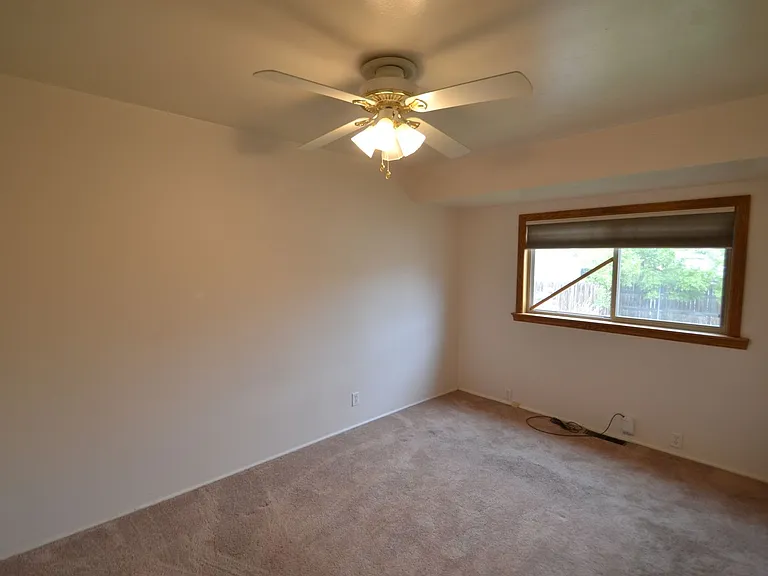 613 Erie Rd — Photo 13