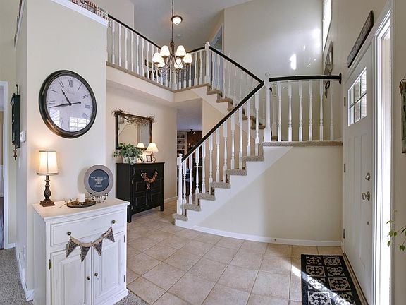 Welcome in your guests with pride, as they step in to the 2 story foyer with meticulous attention to detail over every inch!