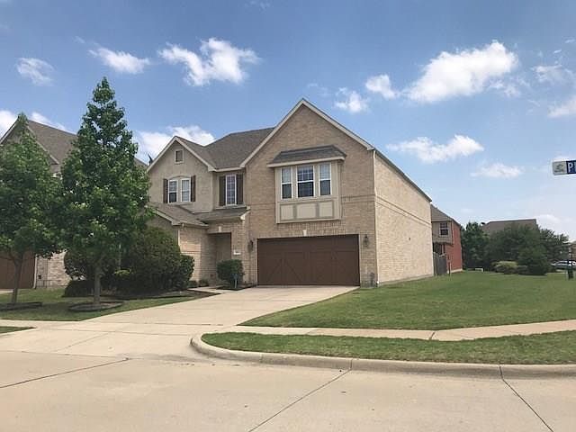 1st image of 5802 Pinebrook Dr