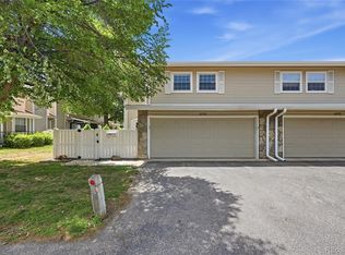 2770 S Heather Gardens Way, Aurora, CO 80014