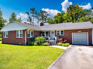 1005 Highway 101, Beaufort, NC 28516