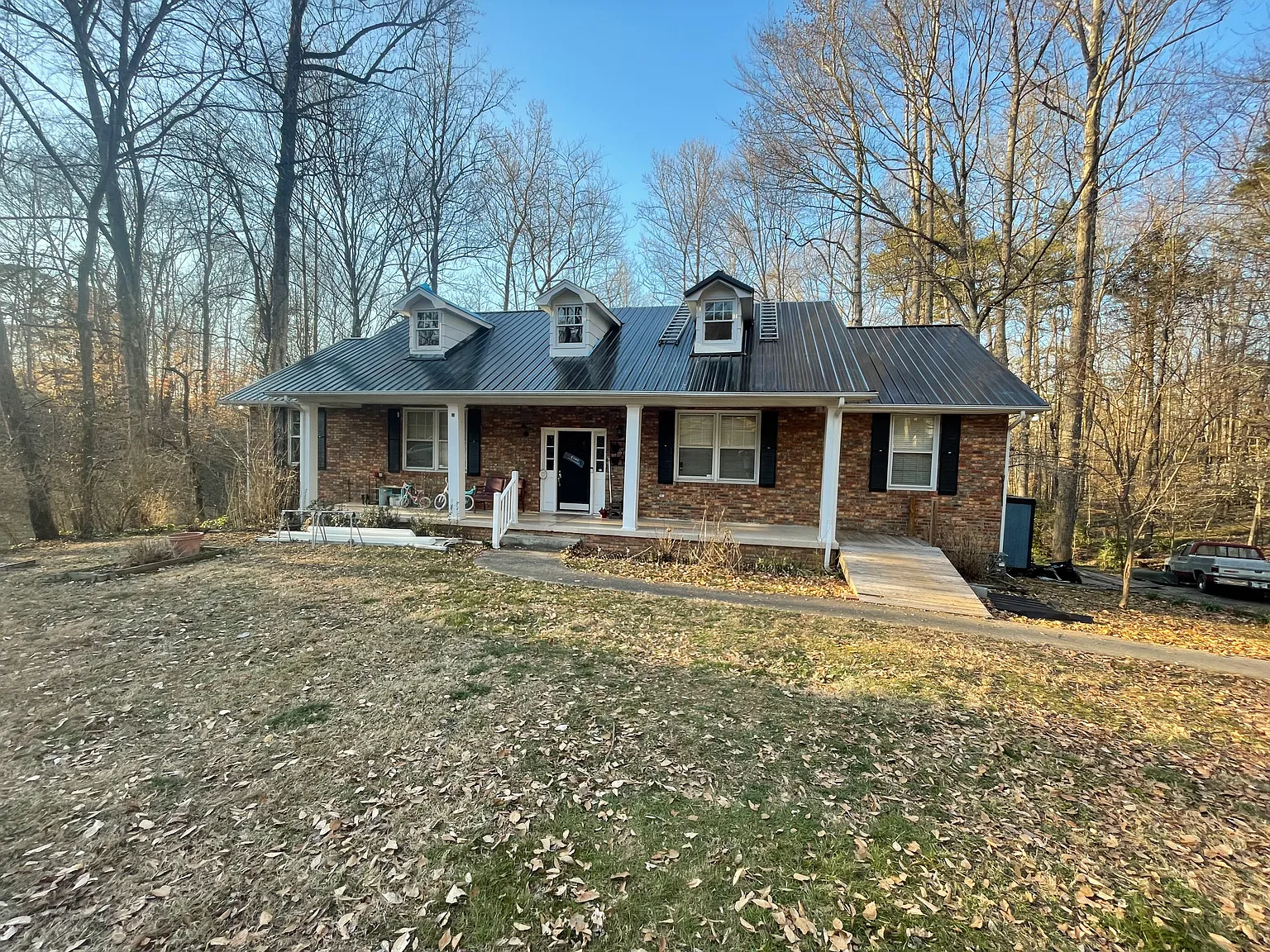 3 bed, 1800 sqft, $2,000 — Photo 1