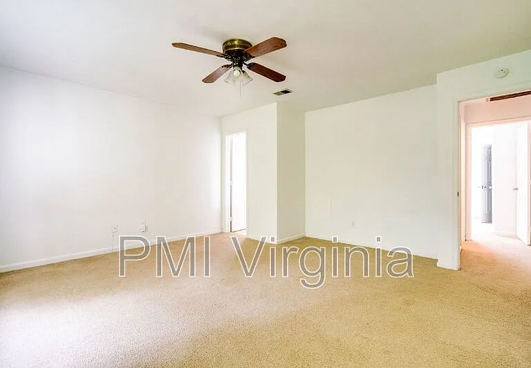 812 Tuition Ct — Photo 26
