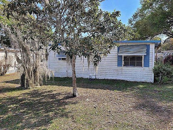 3rd image of 13043 Lemon Ave