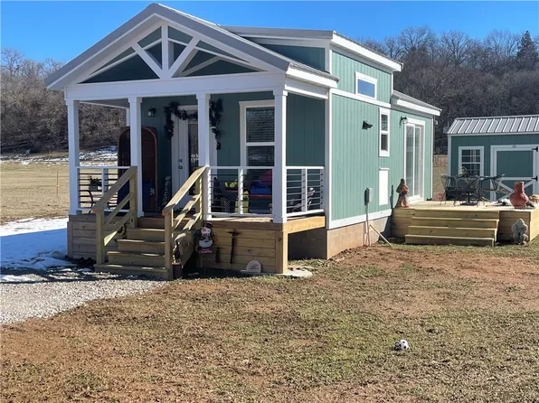 8 Cottage Brook Cir #13, Anderson, MO 64831