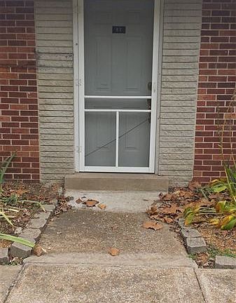 Look at your new entrance! Imagine coming home to here!